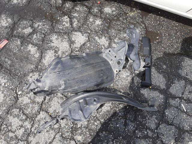 JTDKDTB33E1563762 Toyota PRIUS C