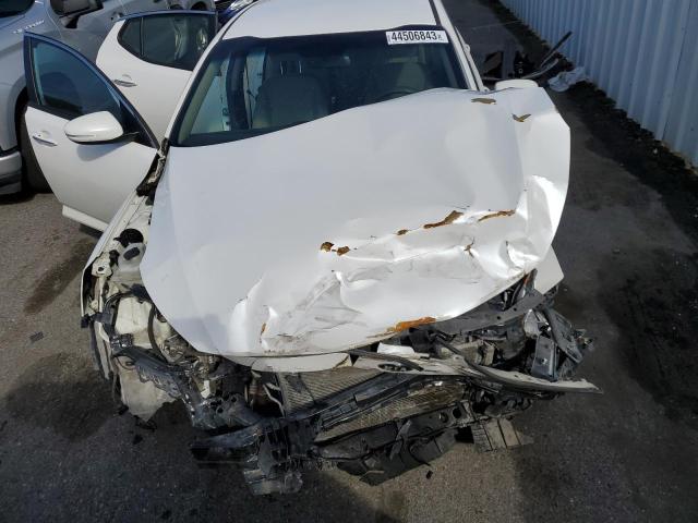 KNAGM4A70E5483132 KIA Optima Lx