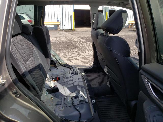 JF2SKAJC8LH582261 Subaru Forester Premium