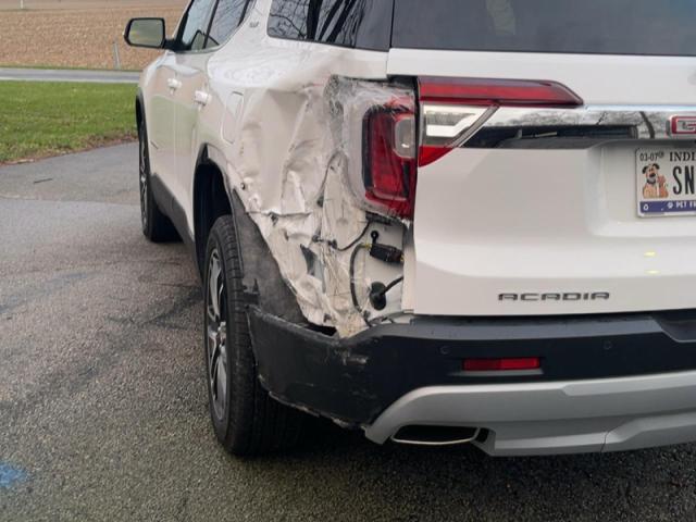 2022 GMC ACADIA SLT - 1GKKNULS2NZ111980