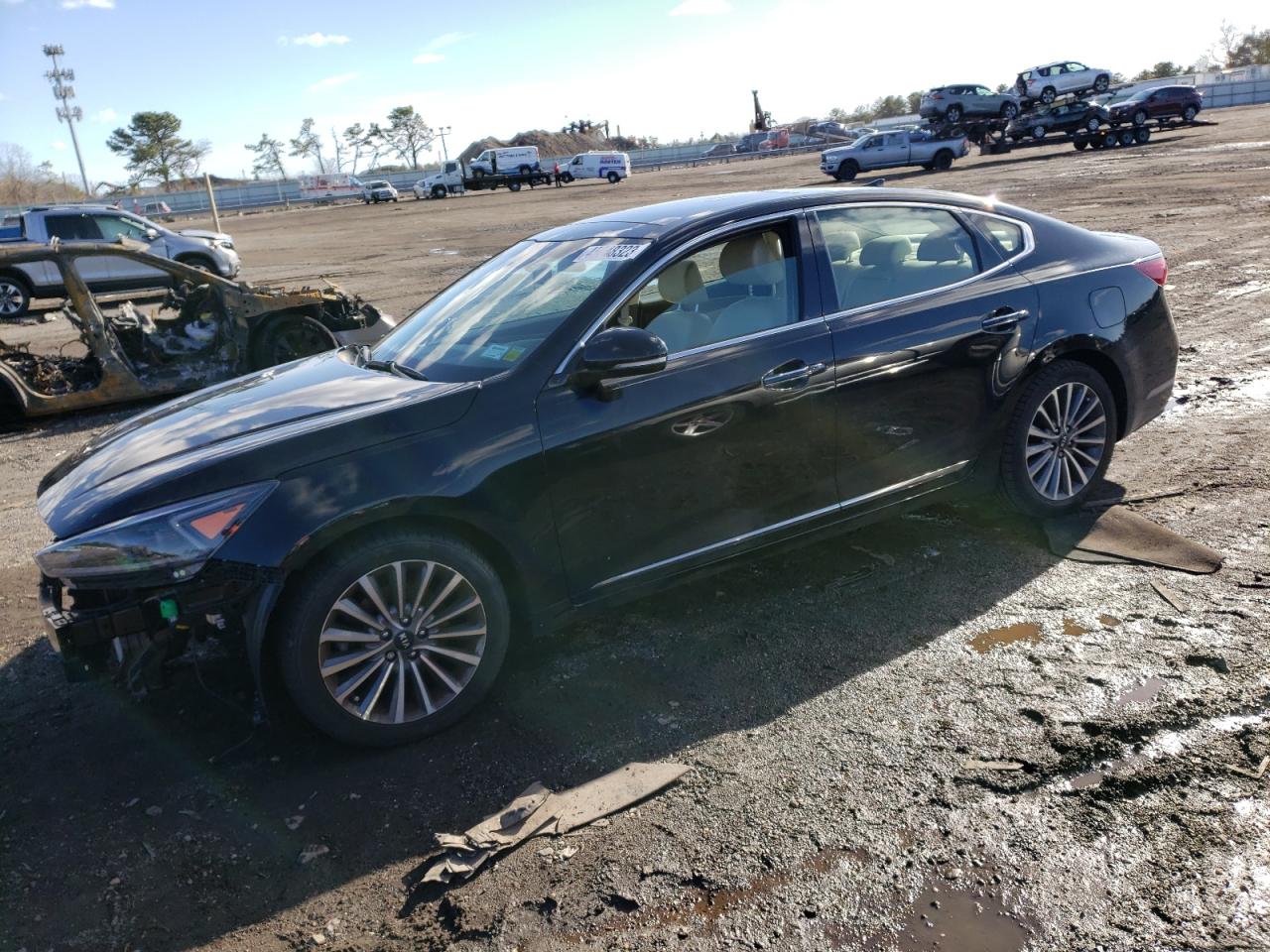 KNALC4J18H5063474 KIA CADENZA 2017