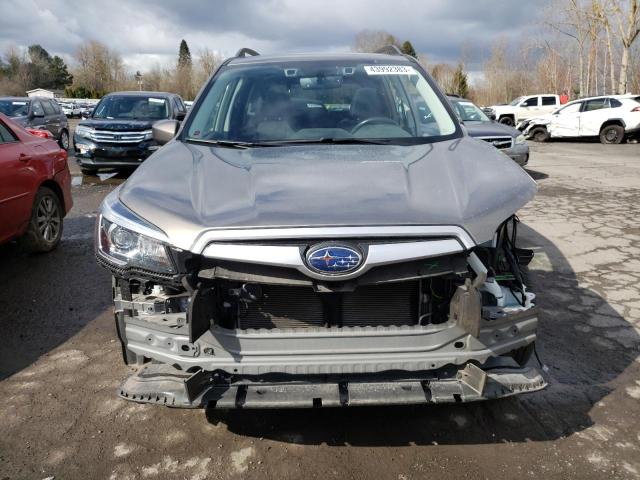 JF2SKAJC8LH582261 Subaru Forester Premium