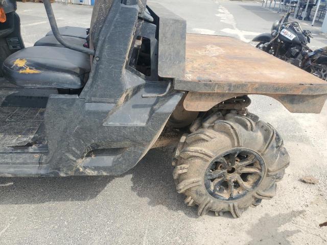 2017 CAN-AM DEFENDER H - 3JBUGAP45HK000109