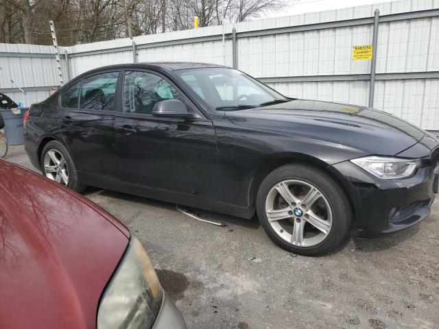 WBA3C3C51DF982098 BMW 320 I Xdrive