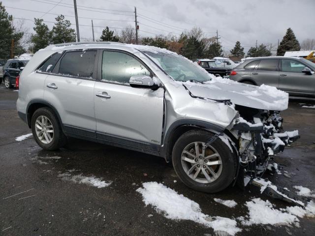 5XYKTCA62EG530301 KIA SORENTO LX