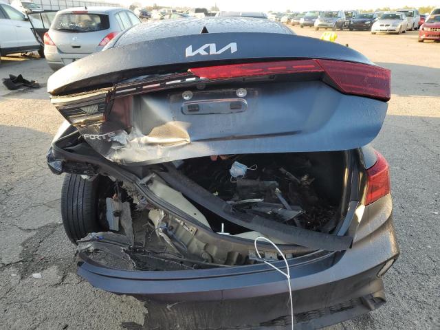 3KPF24AD2NE455136 KIA FORTE FE