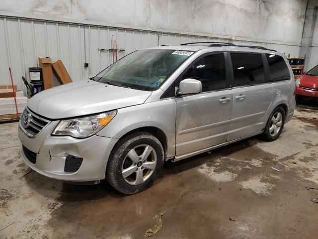 2009 Volkswagen Routan SE