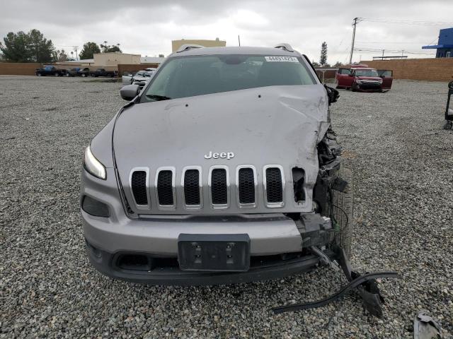 1C4PJLLB4JD556879 Jeep Cherokee Latitude Plus