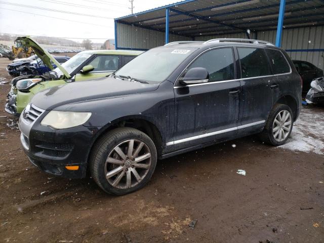 2010 Volkswagen Touareg 