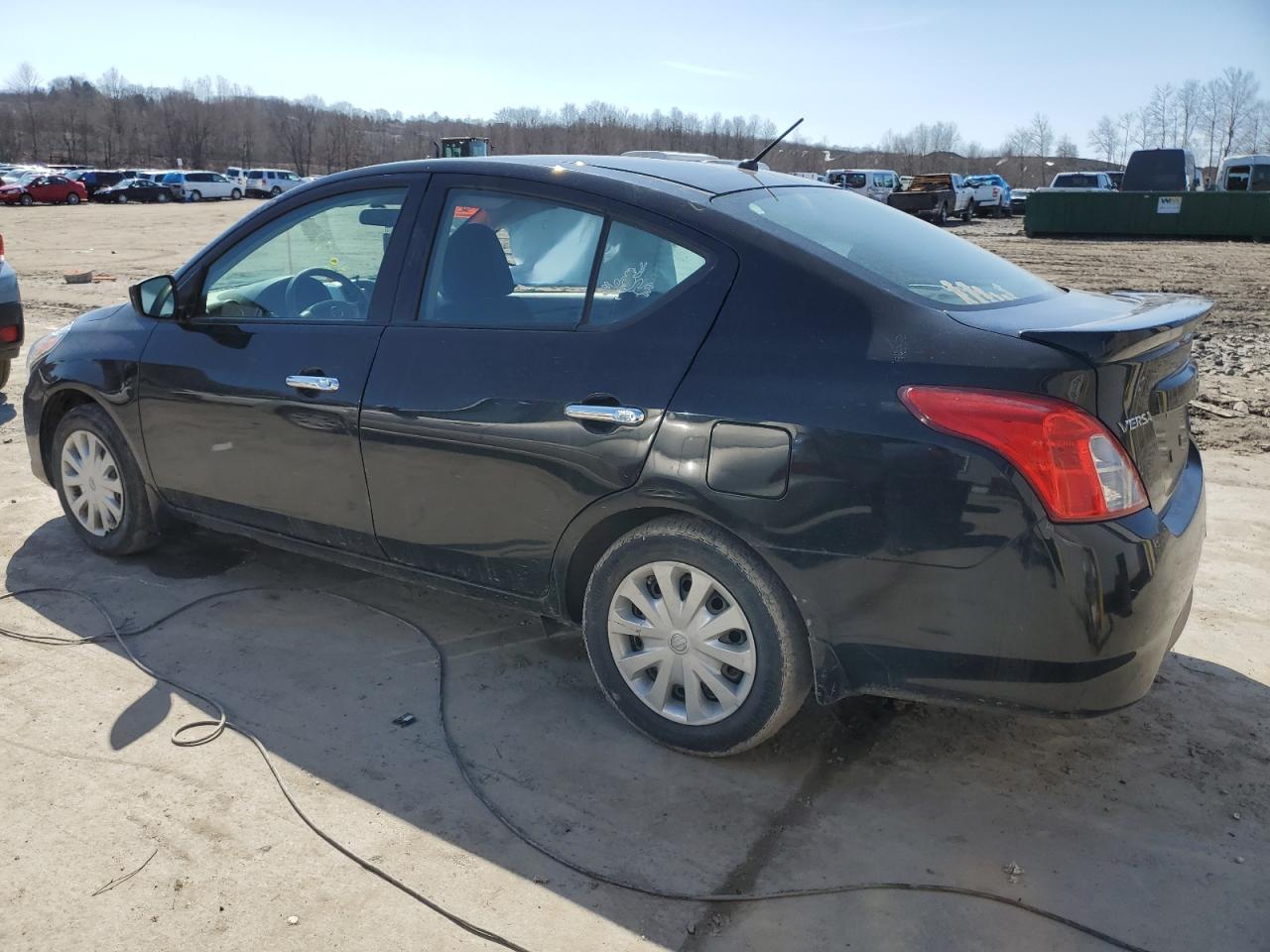 2015 Nissan Versa S vin: 3N1CN7AP0FL854990