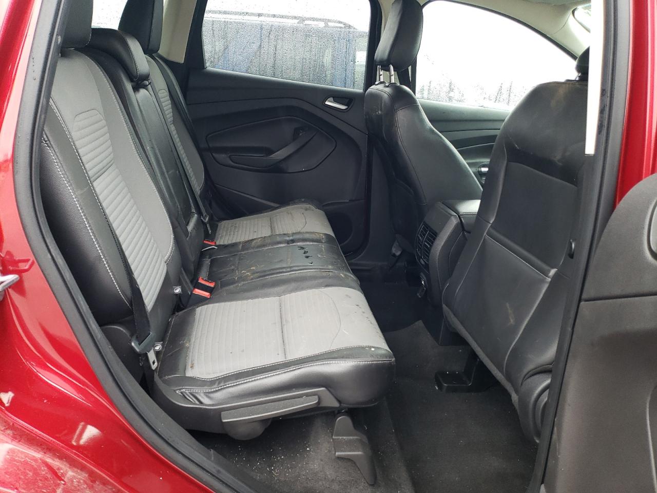 1FMCU9GD0JUB39565 FORD ESCAPE 2018