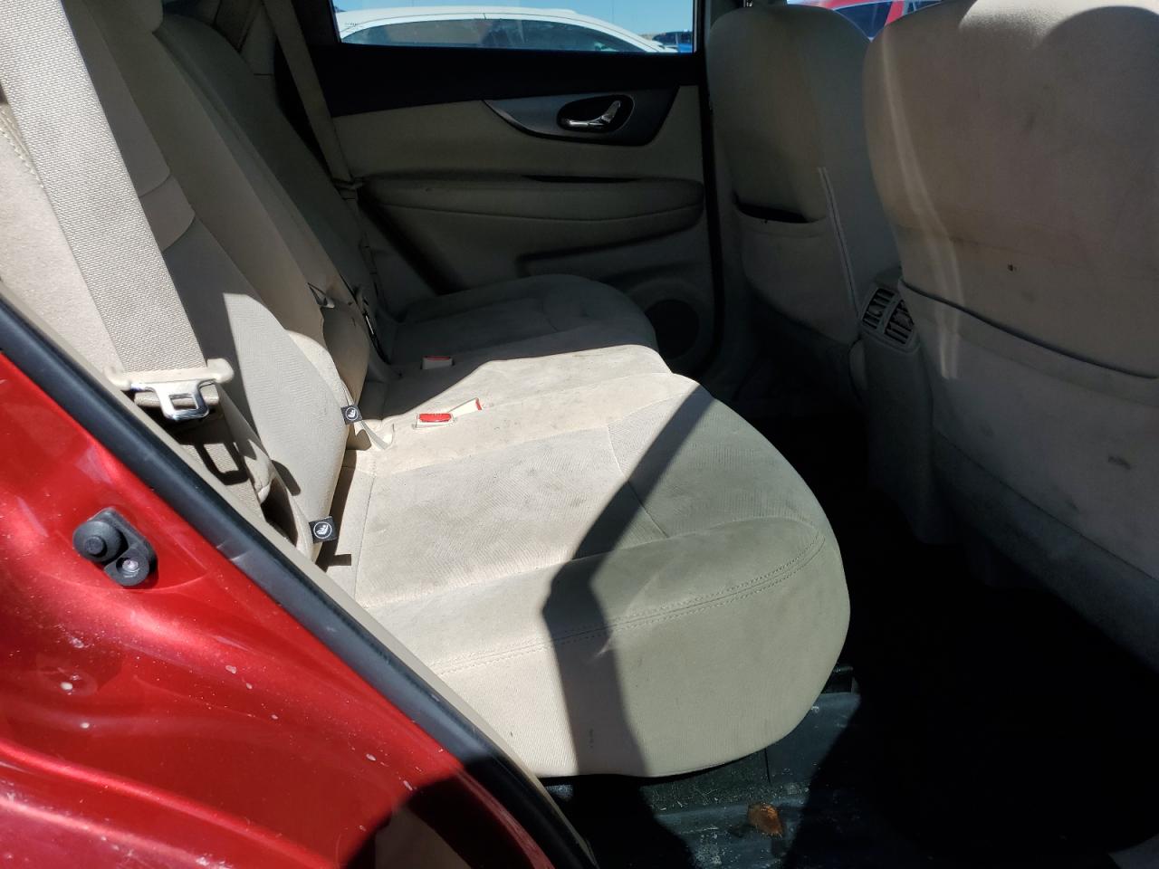 KNMAT2MV6GP612542 NISSAN ROGUE 2016