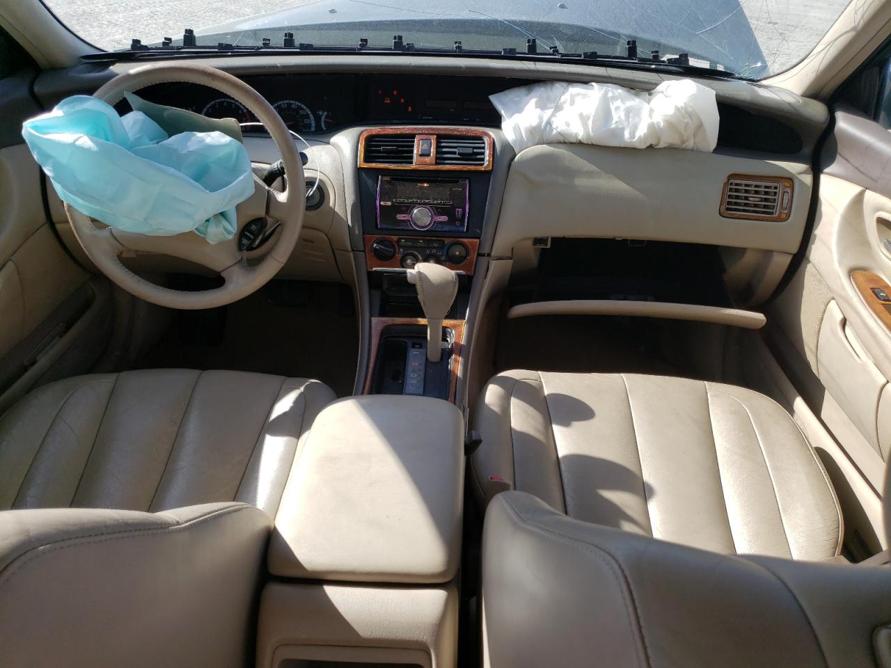 2000 Toyota Avalon - Image 8