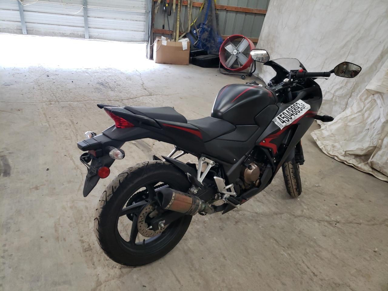 MLHNC5101N5800242 HONDA CBR CYCLE 2022