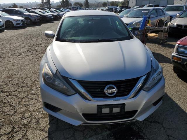 1N4AL3AP1HN367017 Nissan ALTIMA 2.5