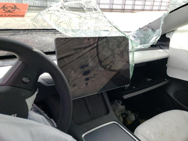 5YJ3E1EB1NF203969 Tesla MODEL 3