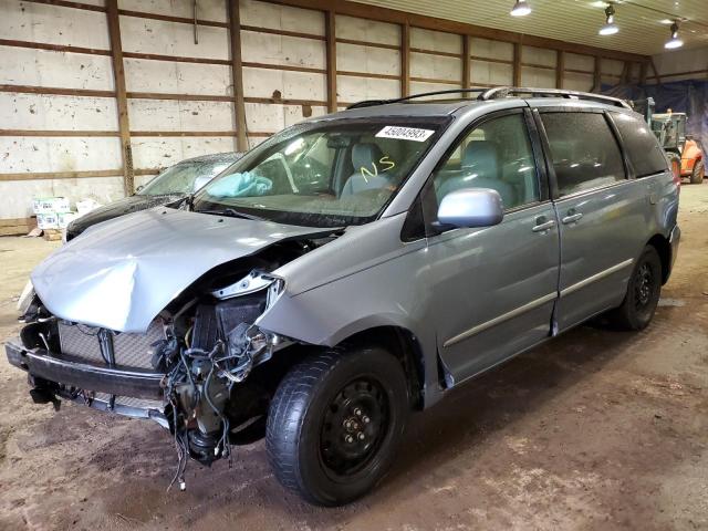 2010 Toyota Sienna XLE