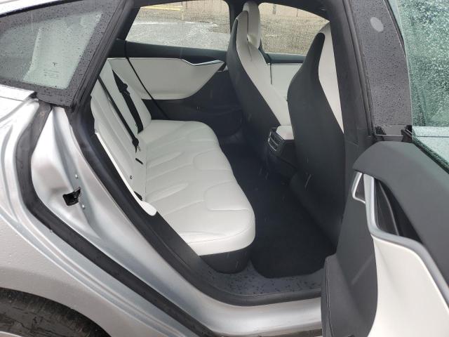 5YJSA1E24HF204657 Tesla MODEL S