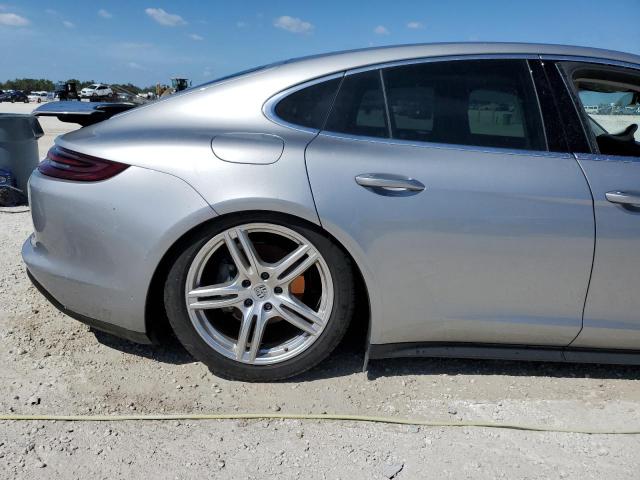 2018 PORSCHE PANAMERA 4 - WP0AB2A74JL131549