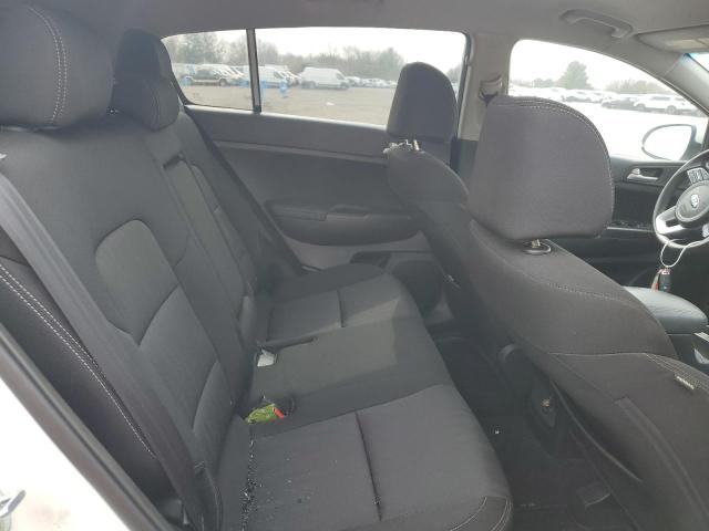 KNDPMCAC8L7840228 KIA Sportage Lx