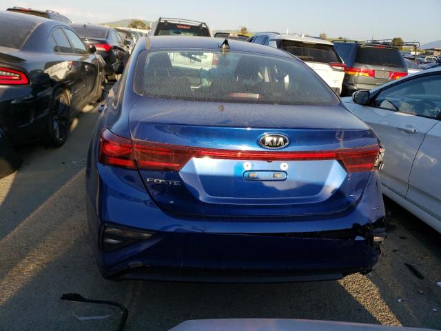 3KPF24ADXME396321 KIA FORTE FE