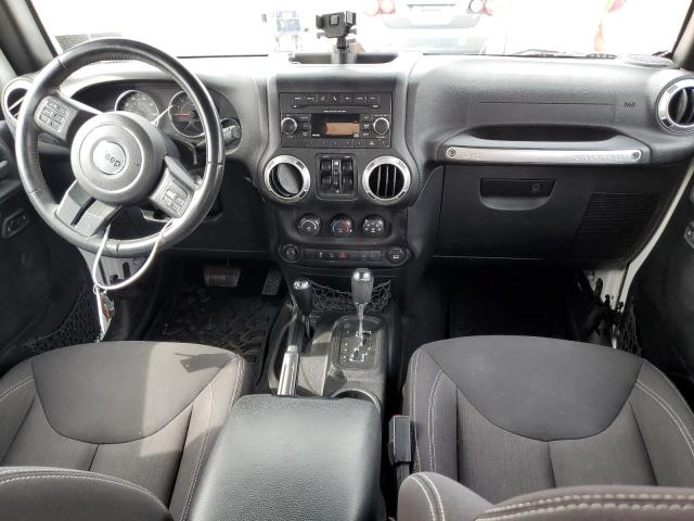 1C4BJWEG1FL730229 Jeep Wrangler Unlimited Sahara