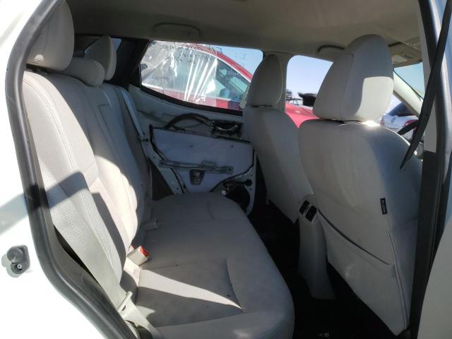 JN1BJ1CR6JW254450 Nissan Rogue Sport S