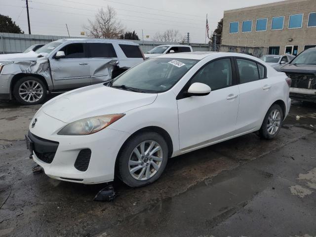 2013 Mazda Mazda3 i