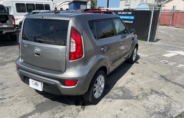 KNDJT2A62D7561291 KIA SOUL +