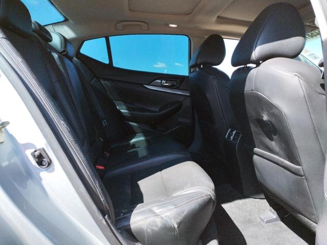 1N4AA6AP4GC399624 Nissan Maxima 3.5s