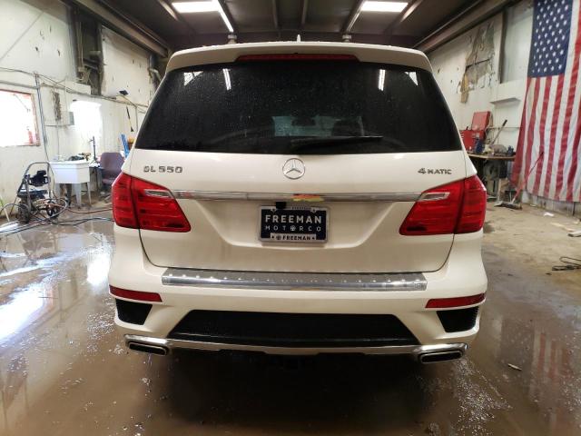 4JGDF7DE8EA335938 Mercedes-Benz Gl 550 4matic