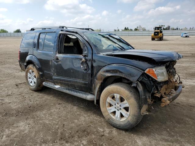 5N1AR18U75C745305 Nissan Pathfinder Le
