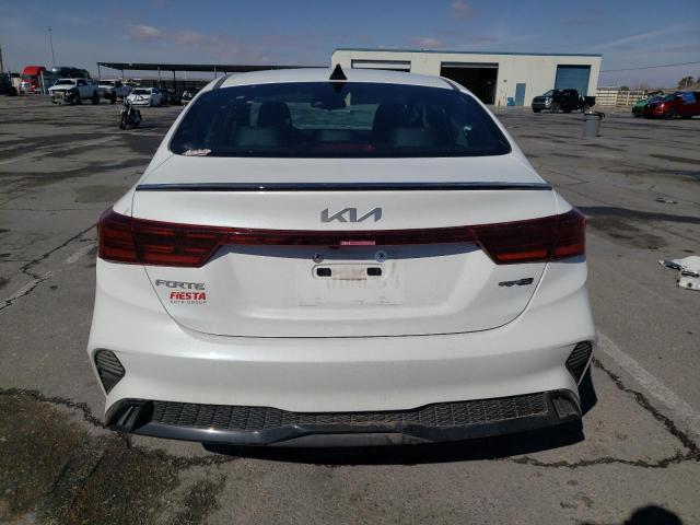 3KPF54AD1NE426587 KIA Forte Gt Line
