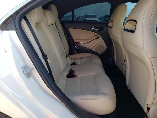 2015 MERCEDES-BENZ CLA WDDSJ4EB2FN244726