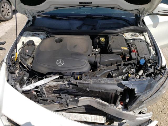 2015 MERCEDES-BENZ CLA WDDSJ4EB2FN244726