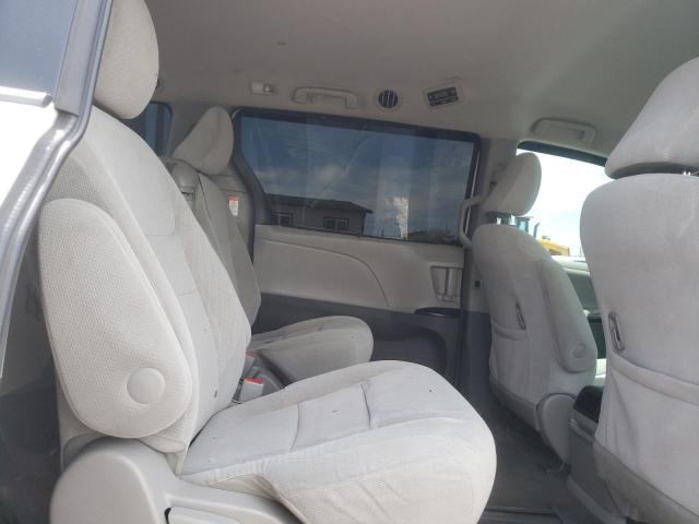 5TDKK3DCXGS692266 Toyota SIENNA LE