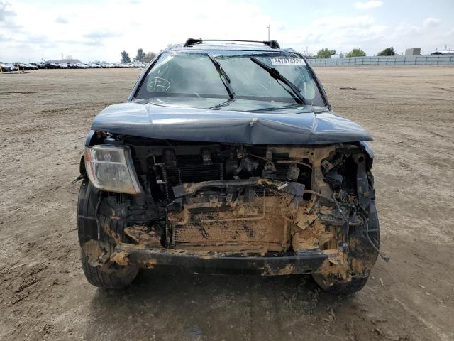 5N1AR18U75C745305 Nissan Pathfinder Le