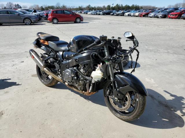 2022 SUZUKI GSX1300 RR - JS1EJ11B9N7101555