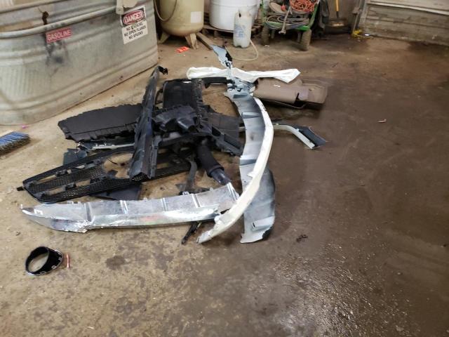 4JGDF7DE8EA335938 Mercedes-Benz Gl 550 4matic