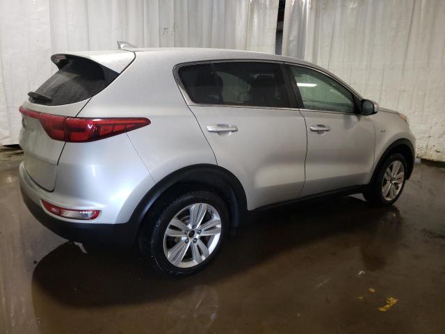 VIN KNDPMCAC1J7398776 2018 KIA Sportage, LX no.3