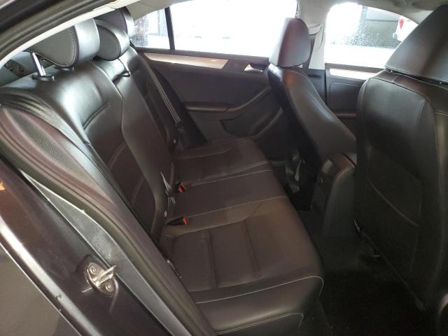 2018 VOLKSWAGEN JETTA SE - 3VWB67AJ2JM220565