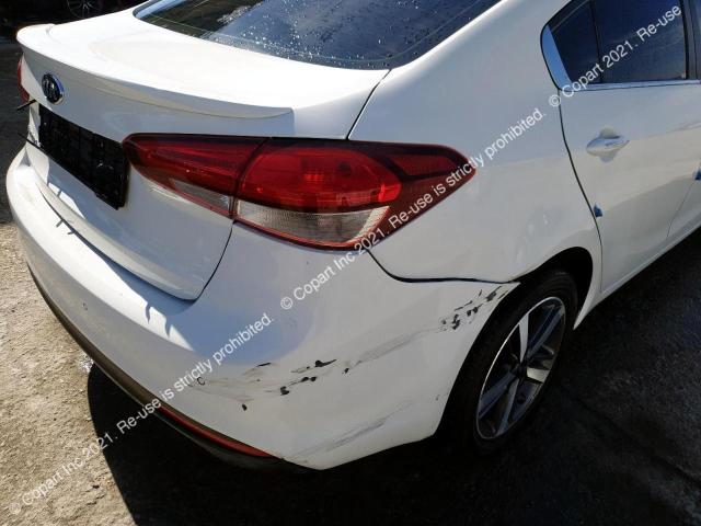 KNAFZ417XH5681962 KIA Cerato