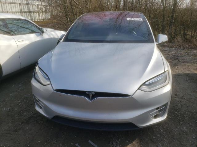 5YJXCBE26GF017697 Tesla MODEL X