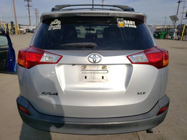 2T3WFREV1FW180479 Toyota Rav4 Xle