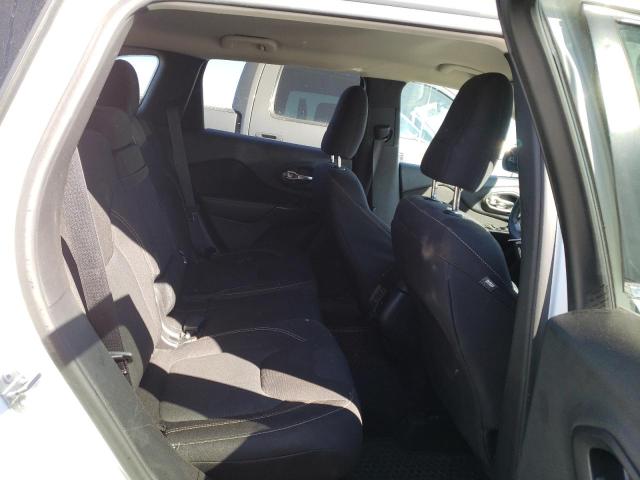 1C4PJMCS2FW789550 Jeep Cherokee Latitude