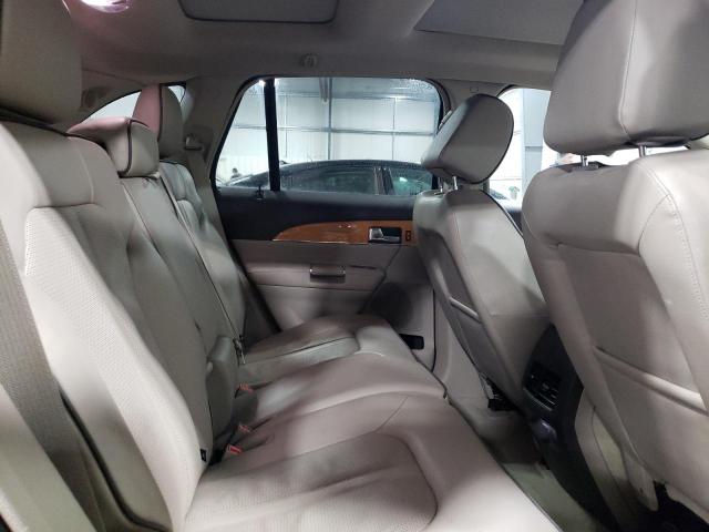 2LMDJ8JK0EBL19949 Lincoln MKX