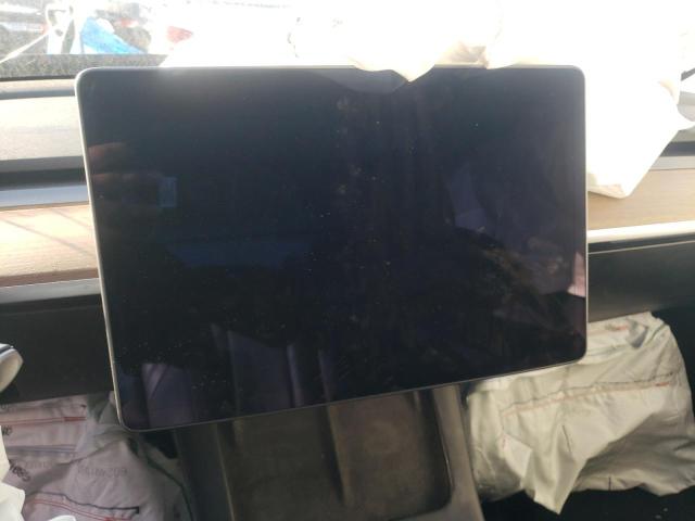 5YJ3E1EB9MF869542 Tesla MODEL 3