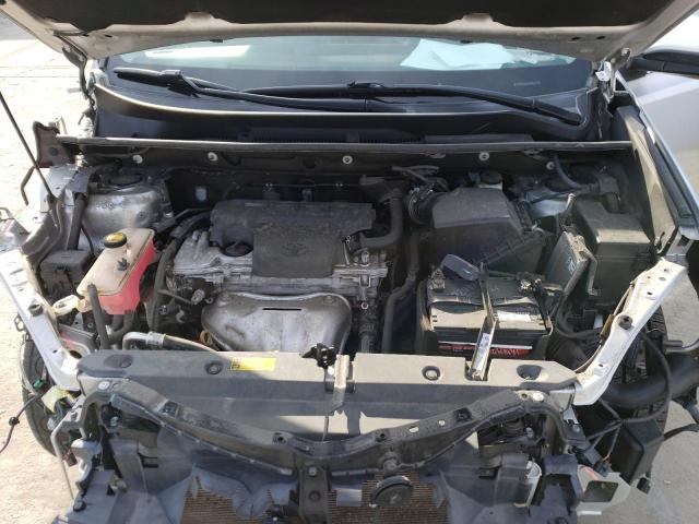 2T3WFREV1FW180479 Toyota Rav4 Xle