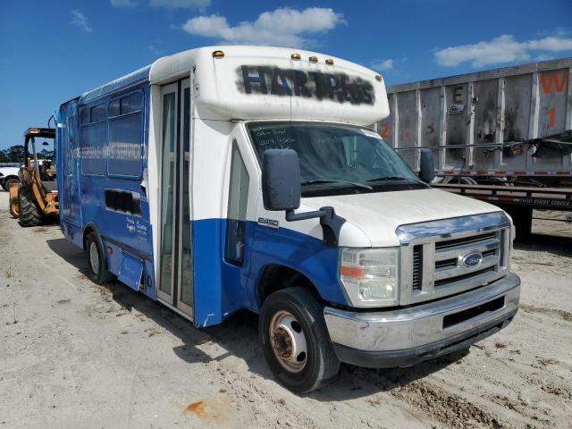 2014 Ford Econoline Cargo Van 