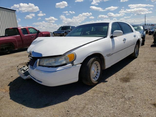 1998 Lincoln Town Car Executive